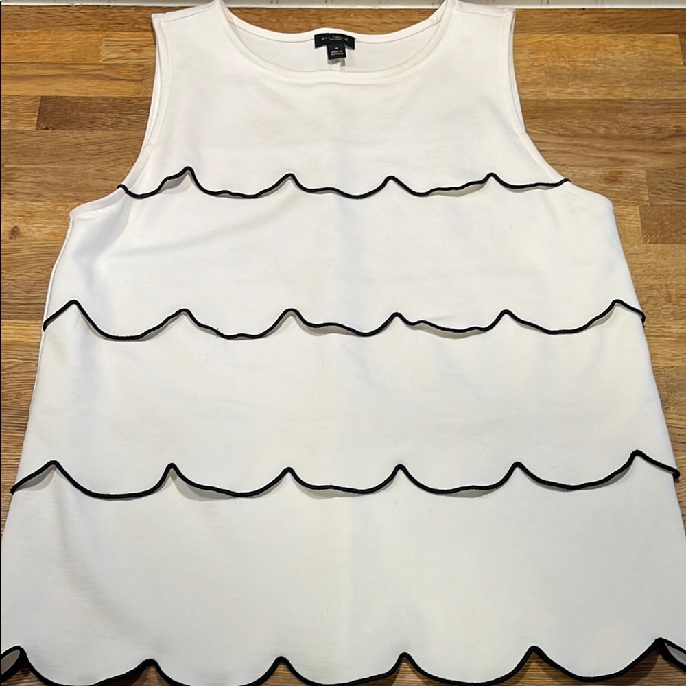 Ann Taylor factory White Sleeveless Scalloped Top